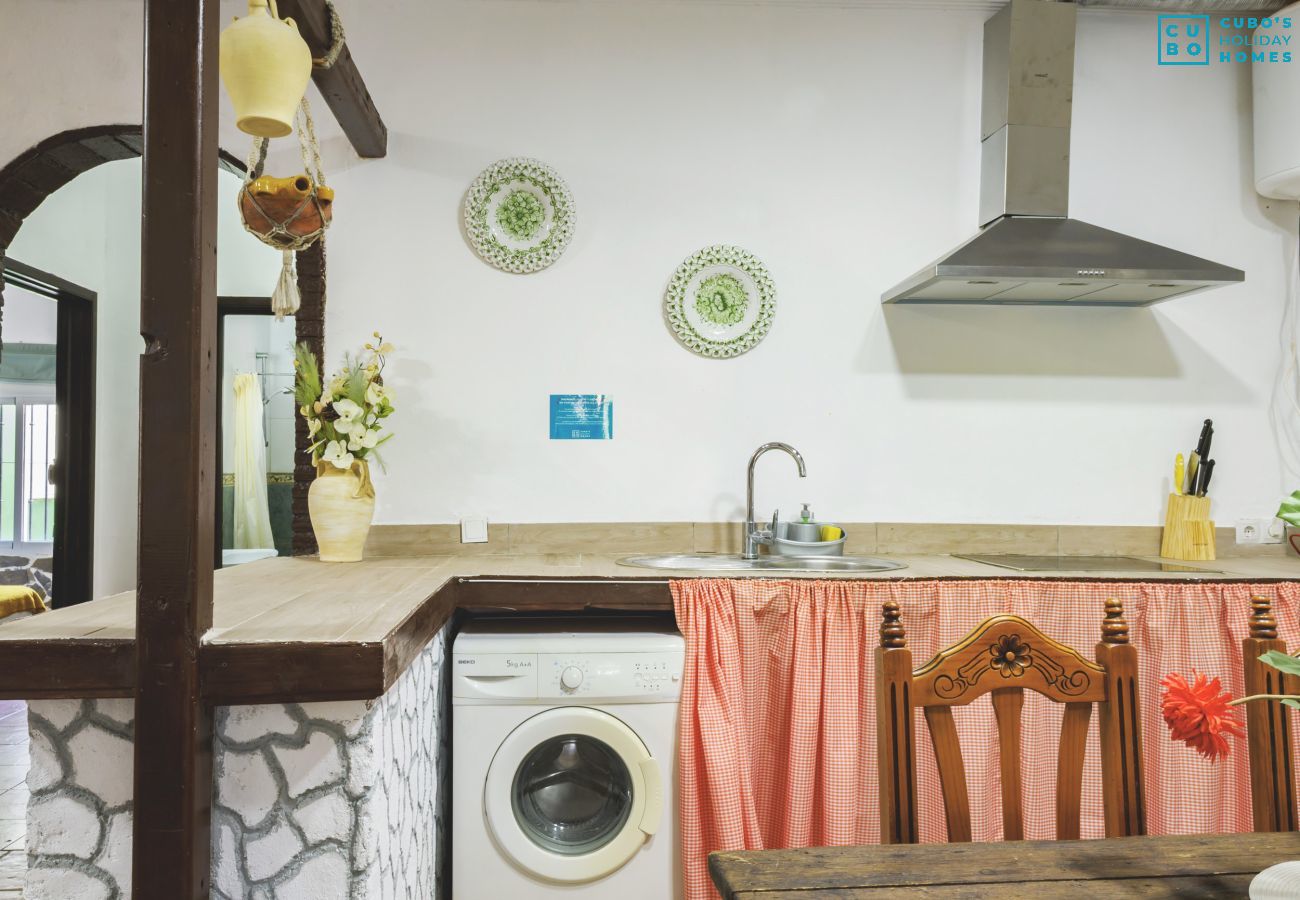 Cottage in Pizarra - Cubo's Finca La Parra