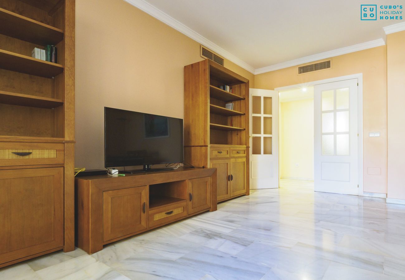 Apartment in Marbella - Cubo's Apartment Conde Rudi Marbella Pool&Parking