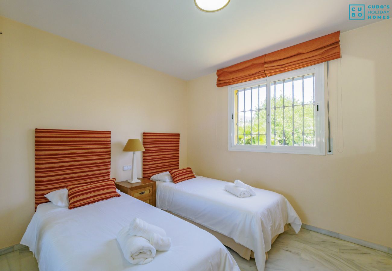 Apartment in Marbella - Cubo's Apartment Conde Rudi Marbella Pool&Parking