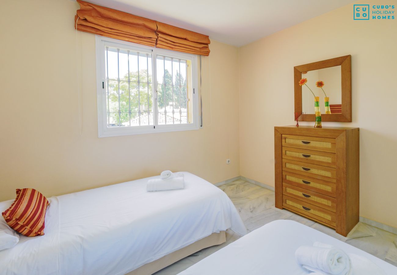 Apartment in Marbella - Cubo's Apartment Conde Rudi Marbella Pool&Parking