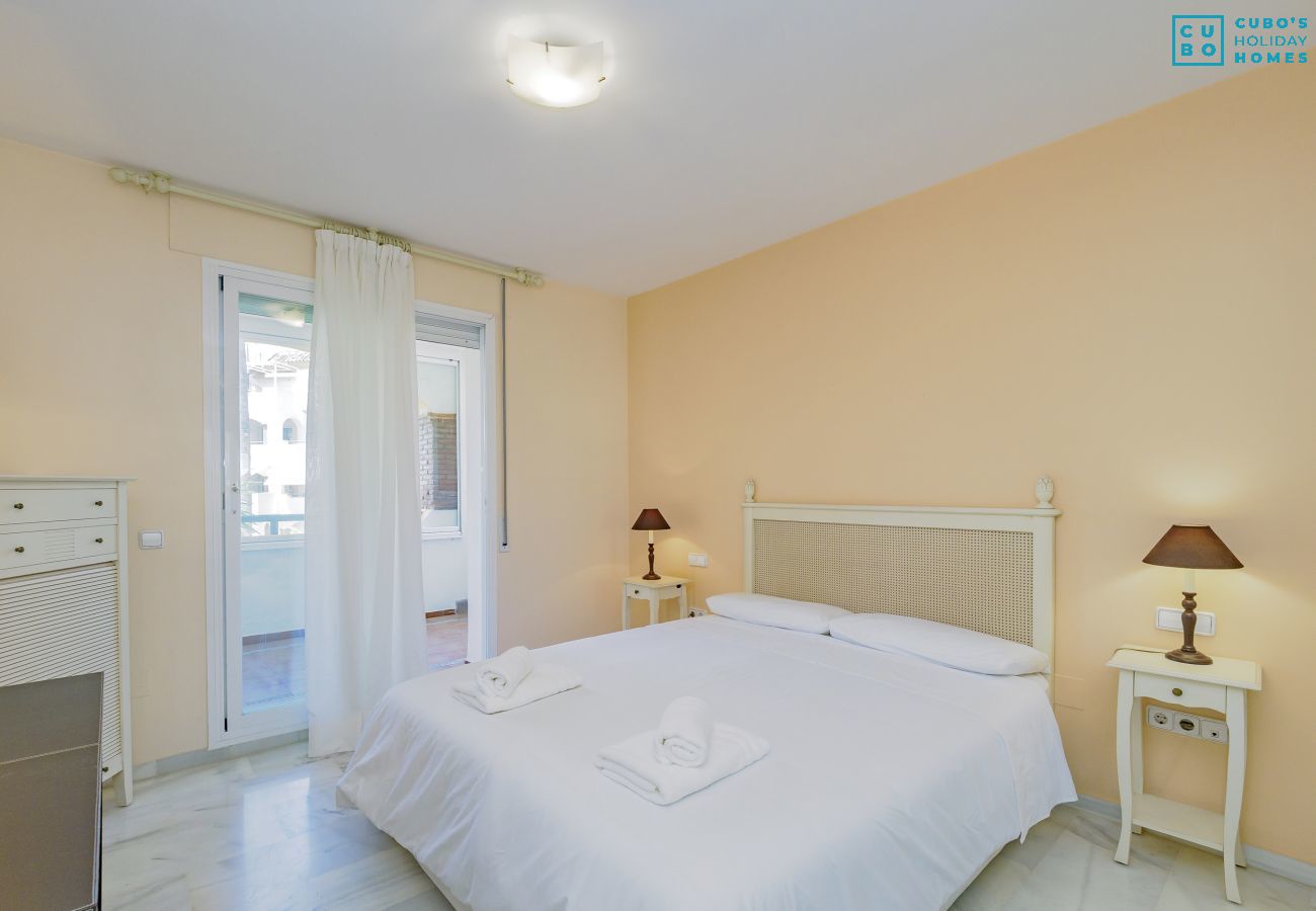 Apartment in Marbella - Cubo's Apartment Conde Rudi Marbella Pool&Parking