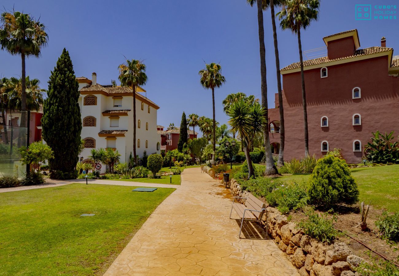 Apartment in Marbella - Cubo's Apartment Conde Rudi Marbella Pool&Parking