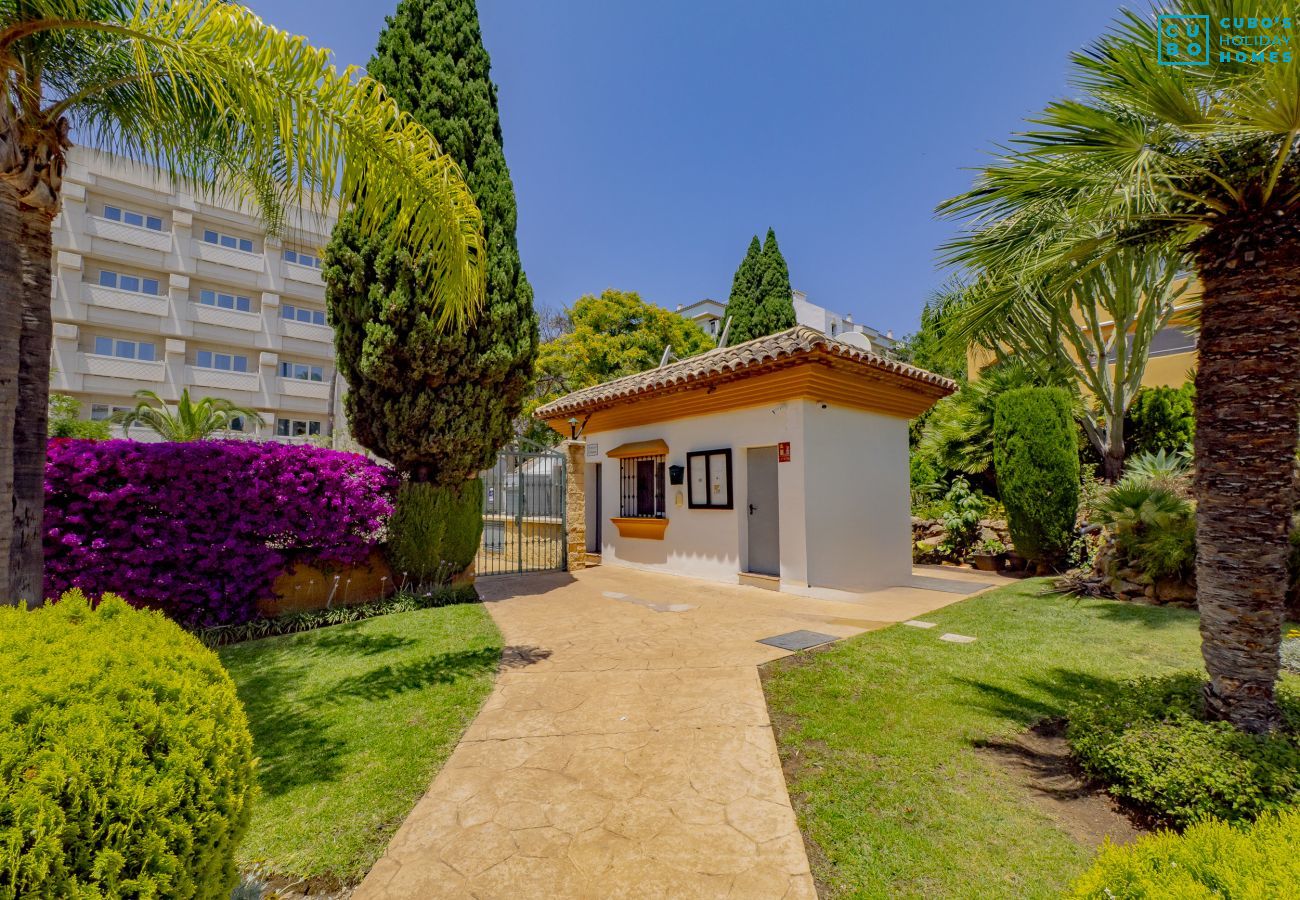 Apartment in Marbella - Cubo's Apartment Conde Rudi Marbella Pool&Parking