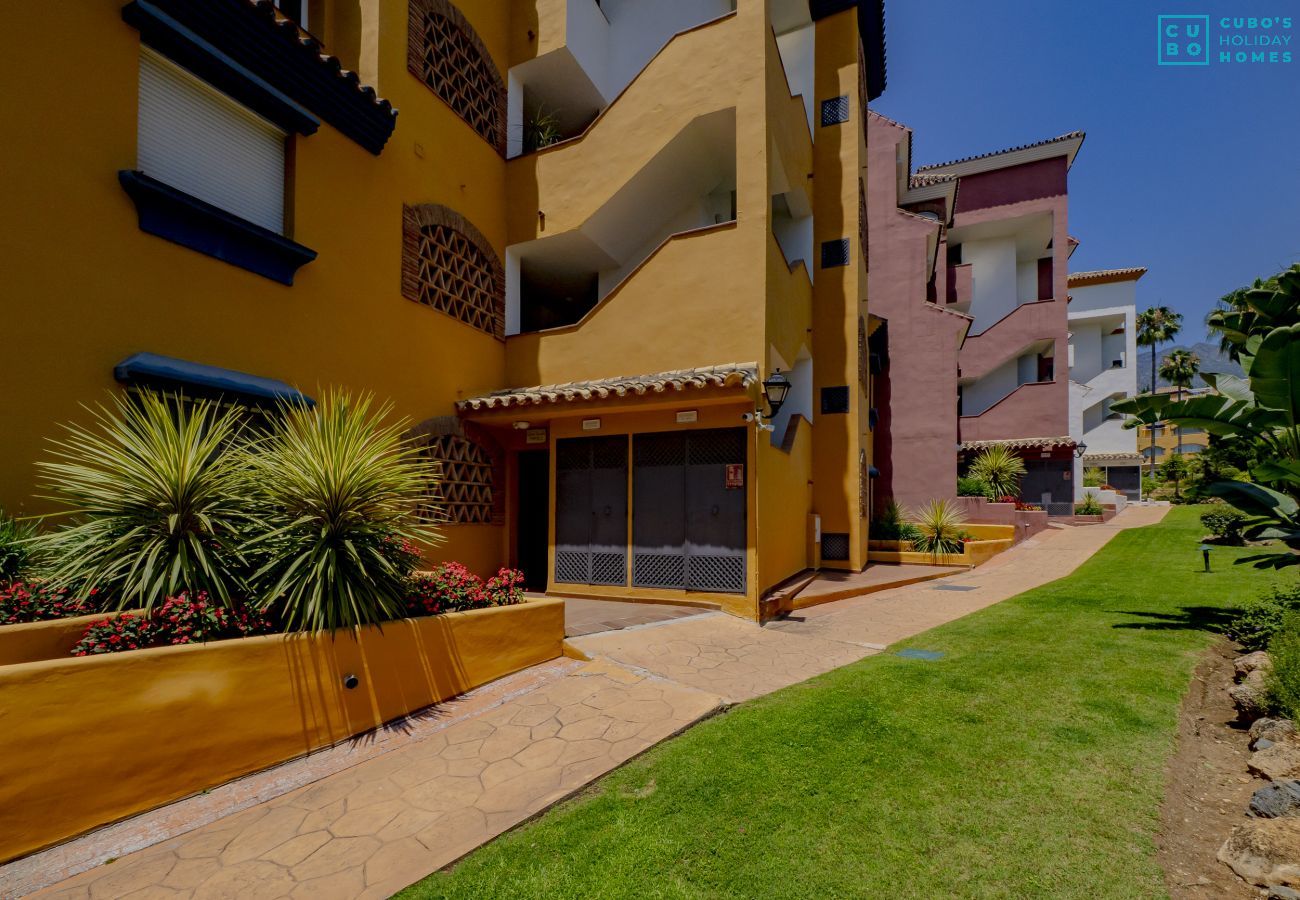 Apartment in Marbella - Cubo's Apartment Conde Rudi Marbella Pool&Parking