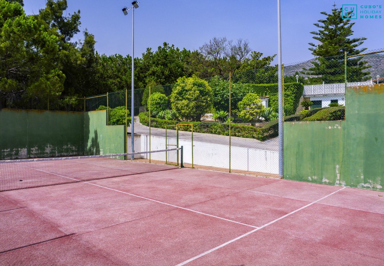 Villa in Torremolinos - Cubo's Villa Galemar Torremolinos Pool & Padel