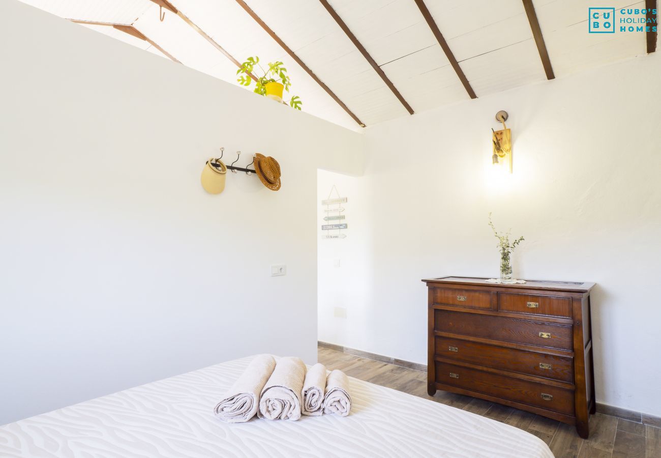 Cottage in Yunquera - Cubo's Casa Rural Jaramago
