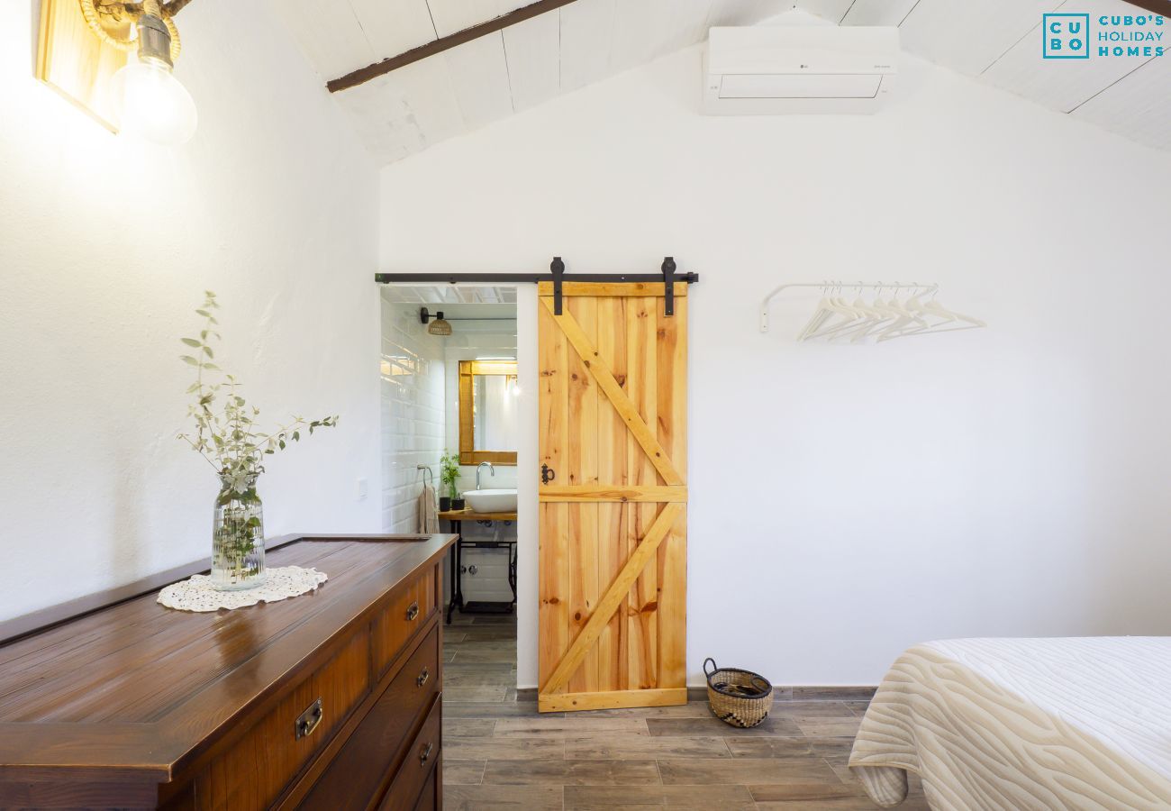 Cottage in Yunquera - Cubo's Casa Rural Jaramago
