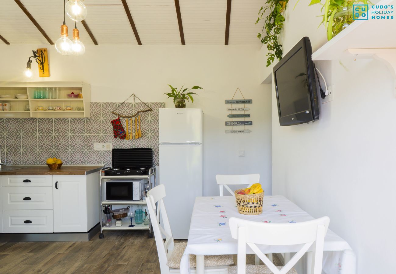 Cottage in Yunquera - Cubo's Casa Rural Jaramago