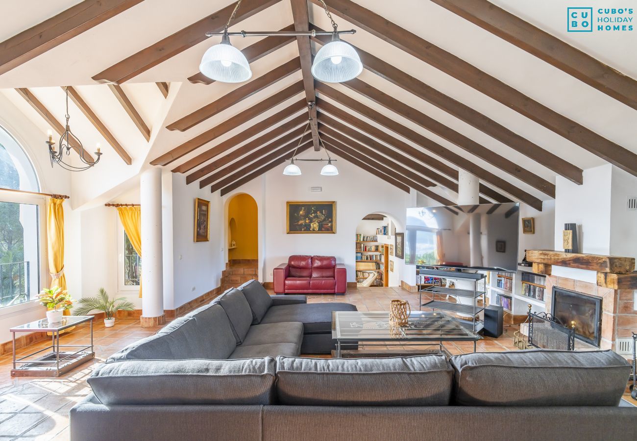 Villa in Alhaurín el Grande - Cubo's Villa Bresell Golf & Family Fun