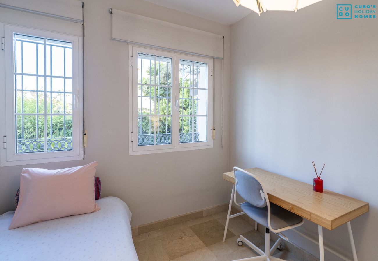 House in Coín - Cubo's La Casita House Guadalhorce Views