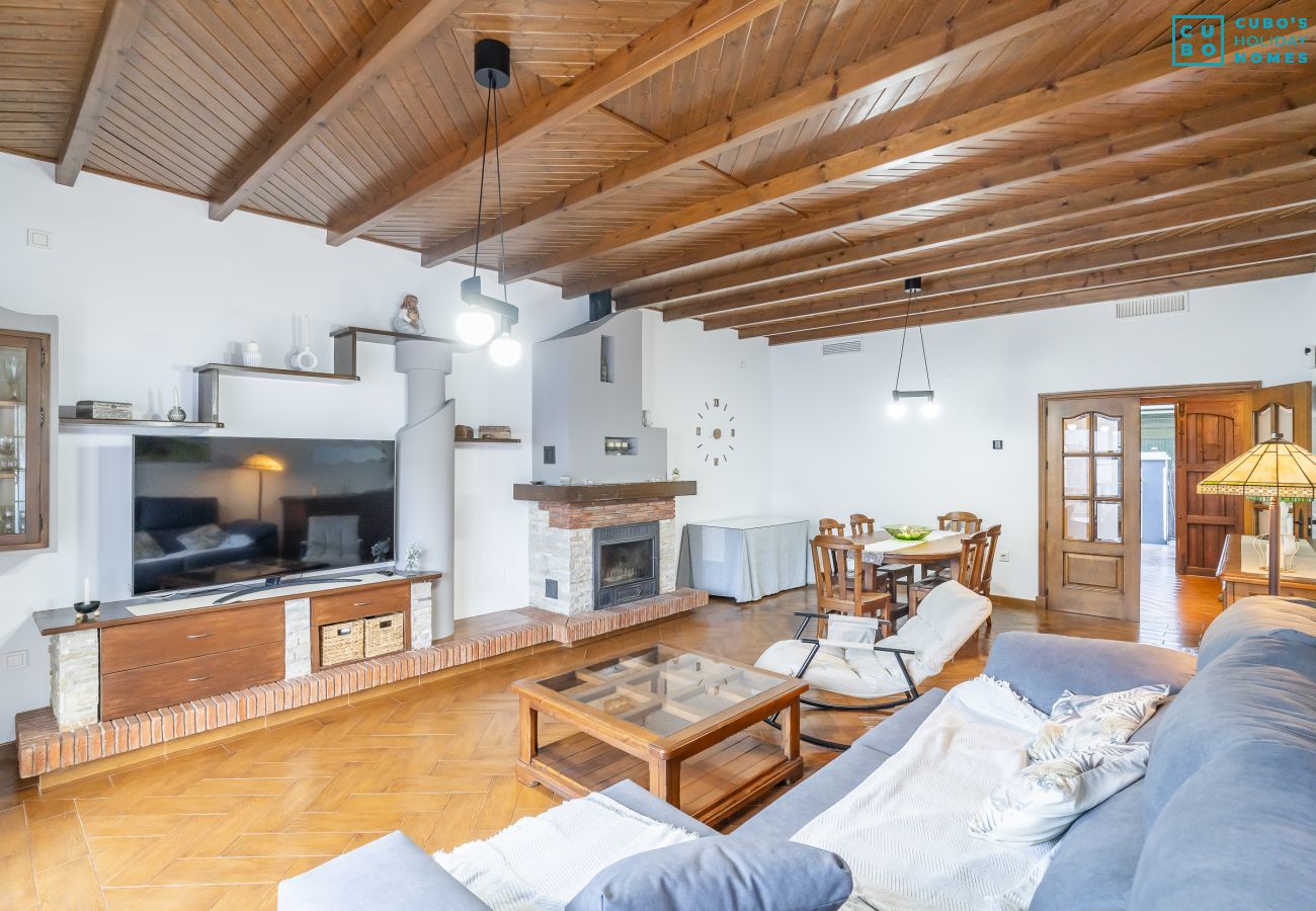 Terraced House in Coín - Cubo's Casa El Rodeo & Private Pool