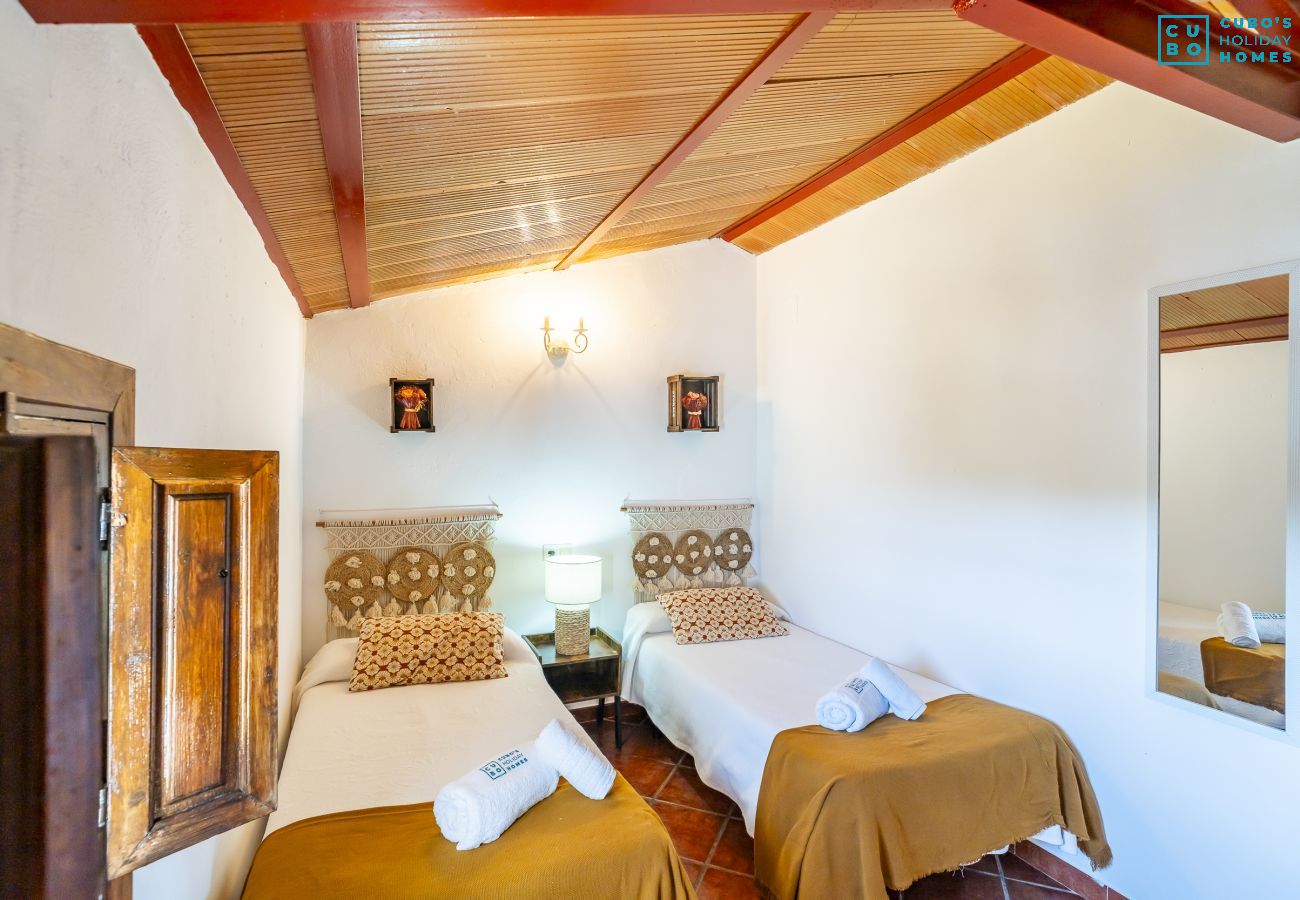 Cottage in Teba - Cubo's Casa Rural Cortijo el Puntal