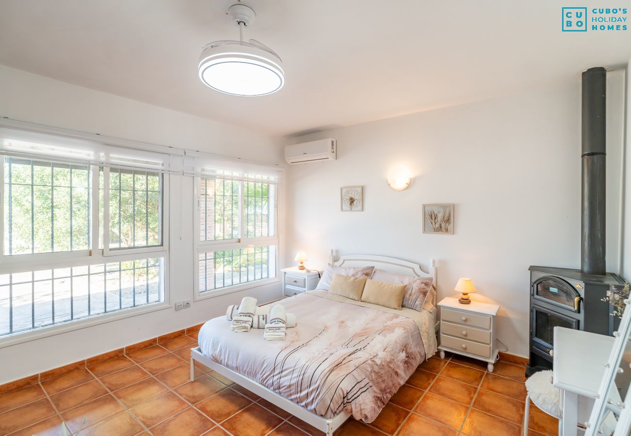 Cottage in Coín - Cubo's River Side House Coin