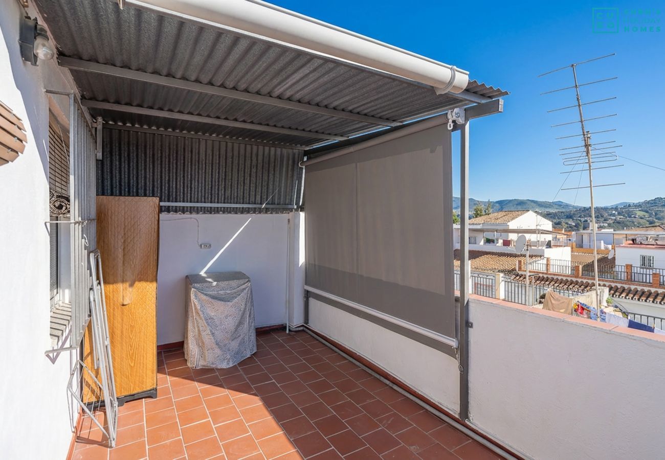 Apartment in Alhaurín el Grande - Cubo's King Apartment & Terrace