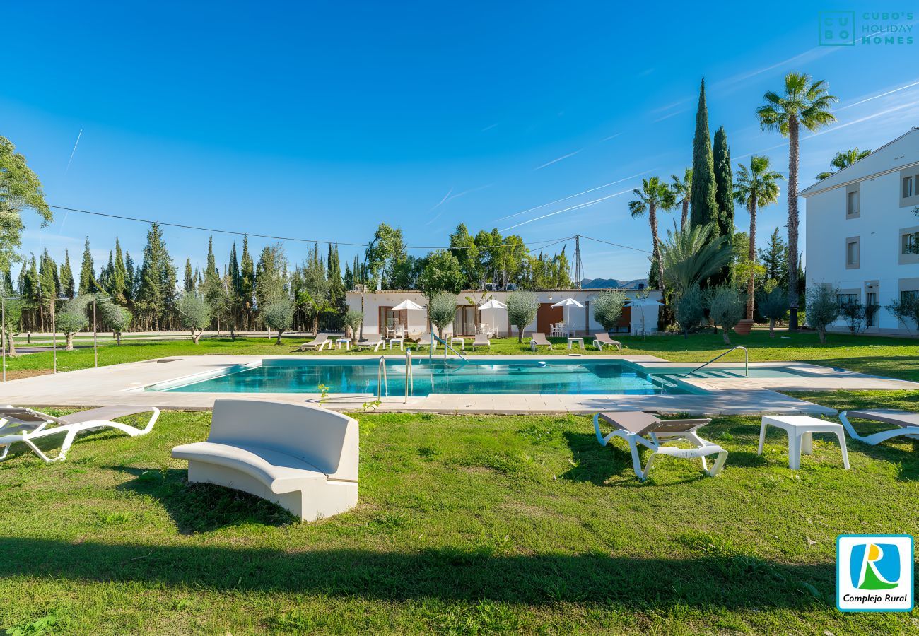 Rent by room in Alhaurín el Grande - Cubo's NAZ Country Stay | Dbl Terrace Bath Kit B&B