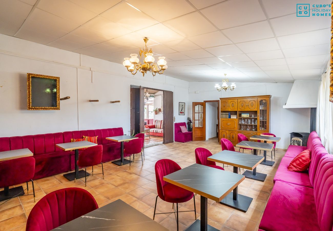 Cottage in Antequera - Cubo's Cortijo La Olivera