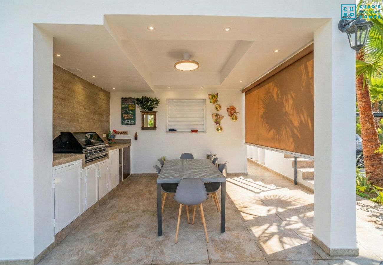 Cottage in Coín - Cubo's Violeta Rural House