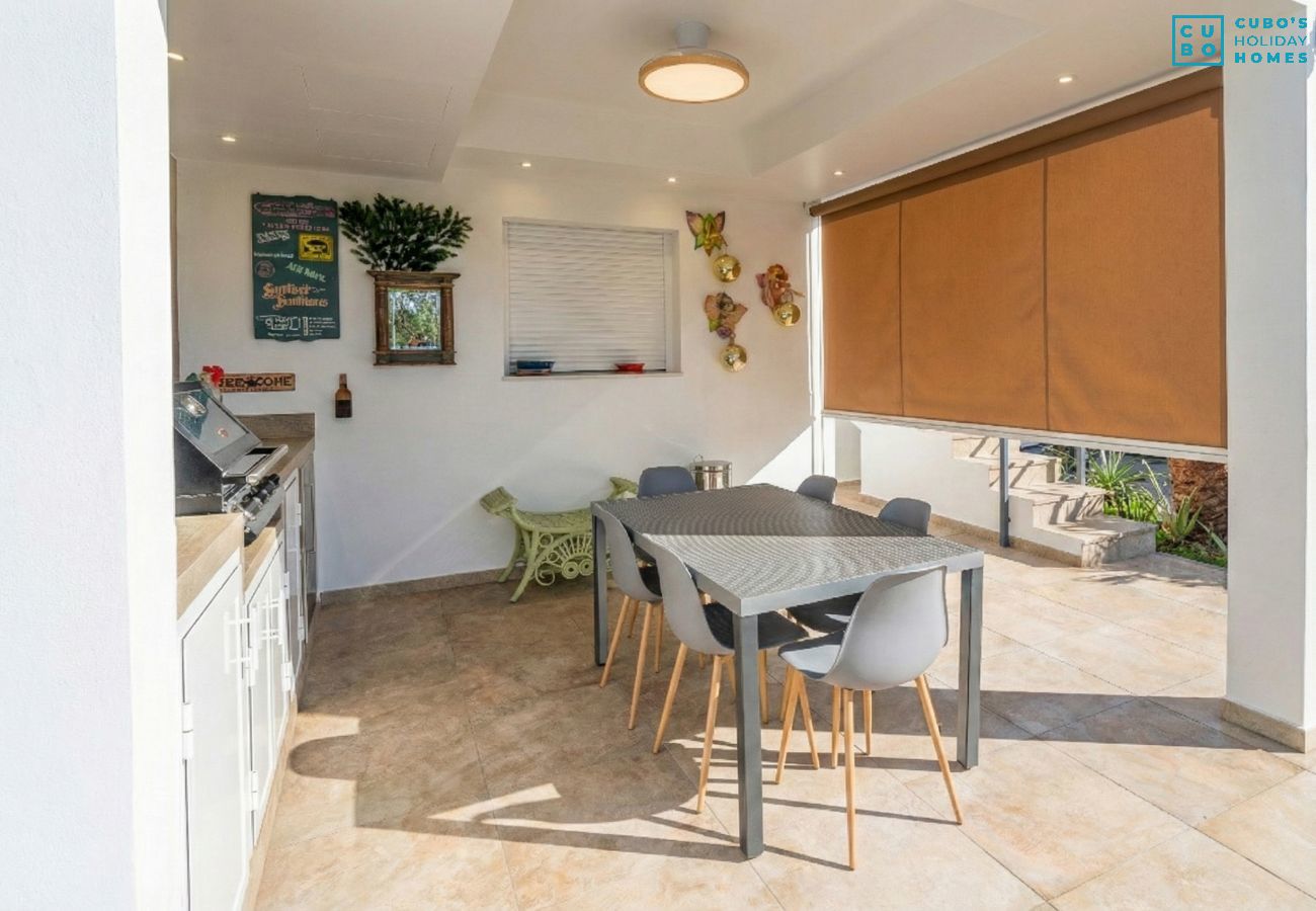 Cottage in Coín - Cubo's Violeta Rural House