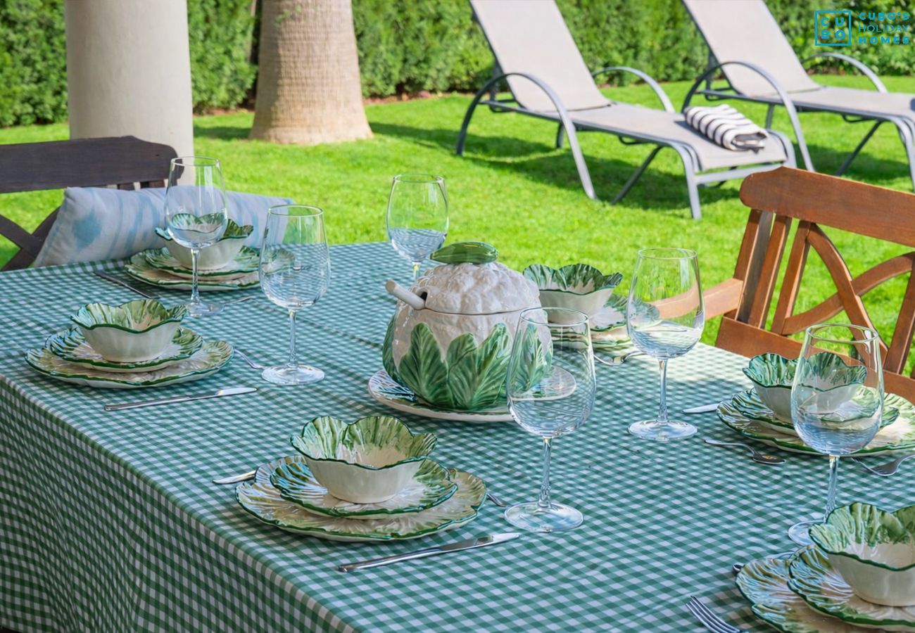 House in Coín - Cubo's Casa Los Nebrales & Private Pool