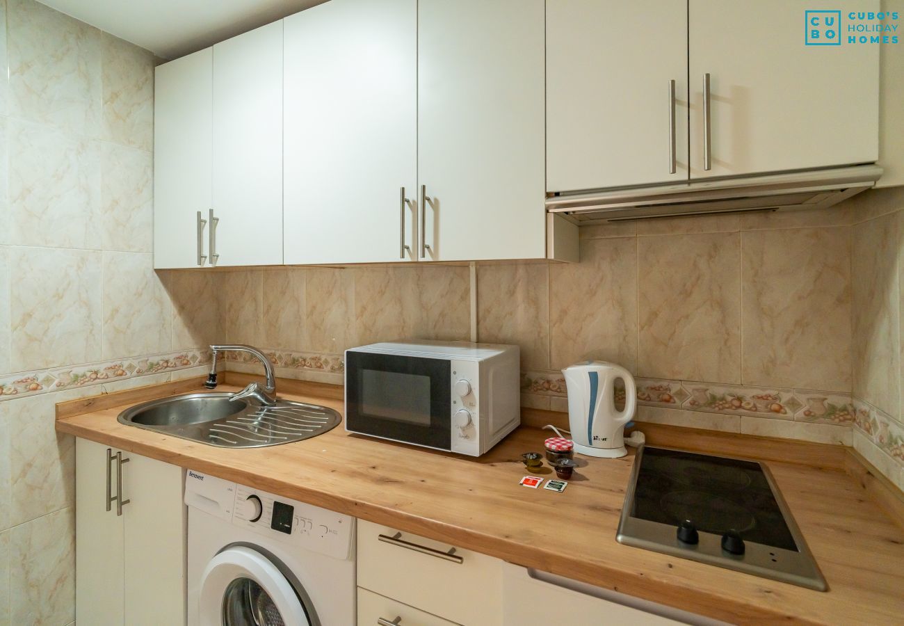 Studio in Torremolinos - Cubo's Estudio La Colina Seaview & Pool