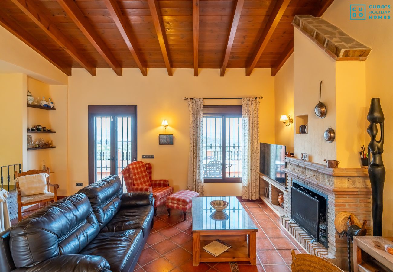 Cottage in Coín - Cubo's Salvadora Rural House