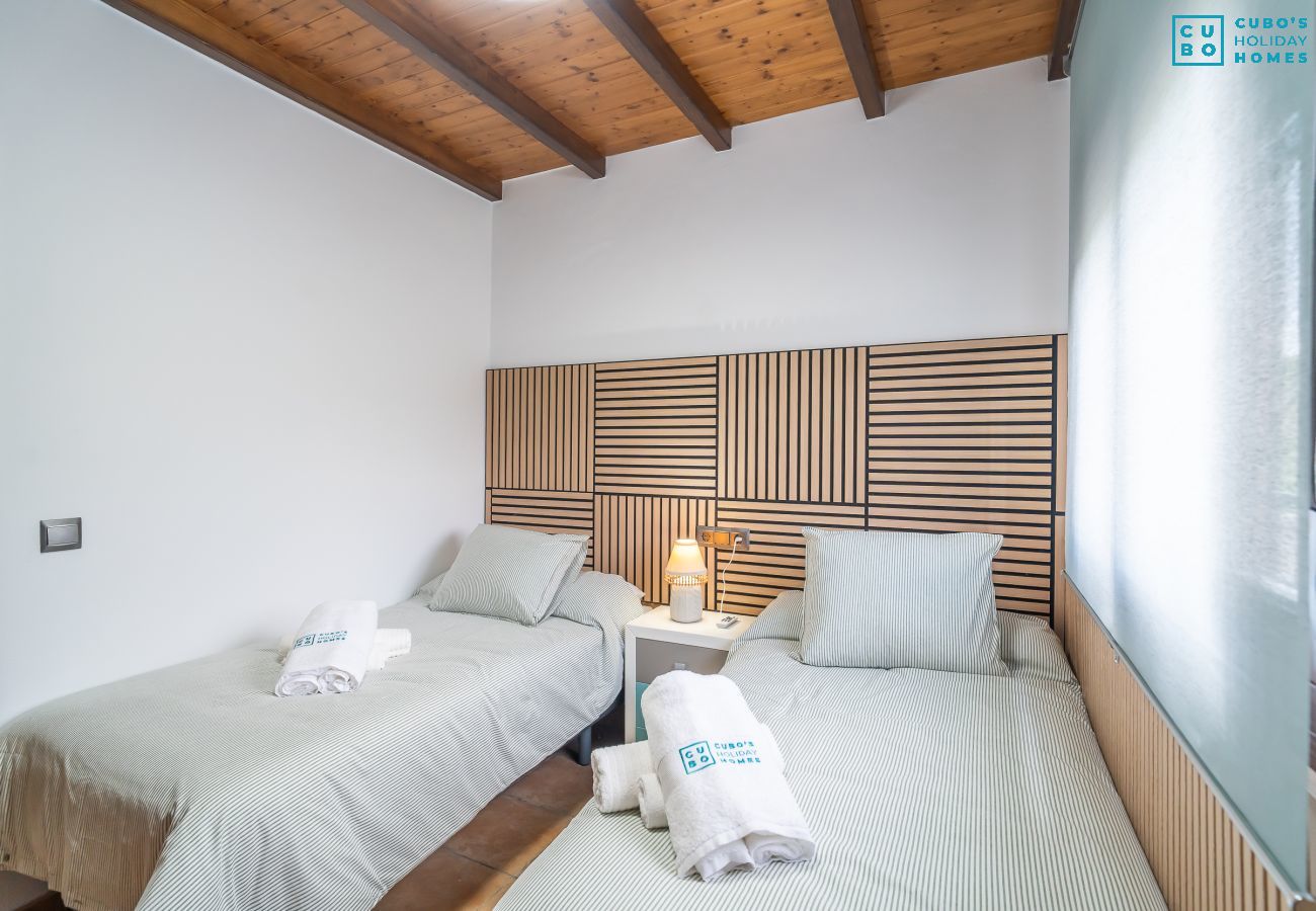 Cottage in Coín - Cubo's La Carreta Rural House