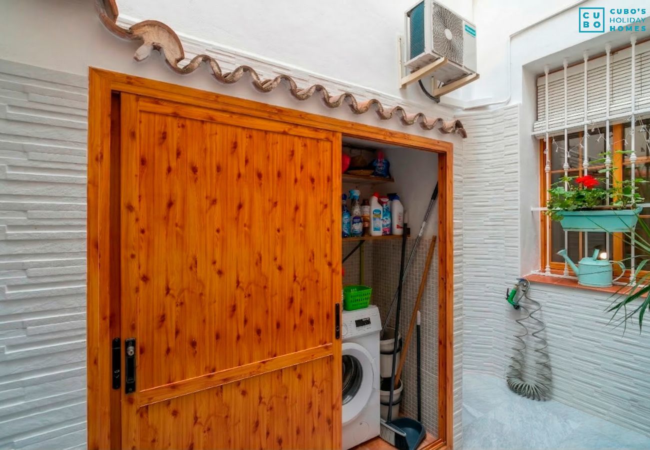 Apartment in Málaga - Cubo's Central Malaga Apartment