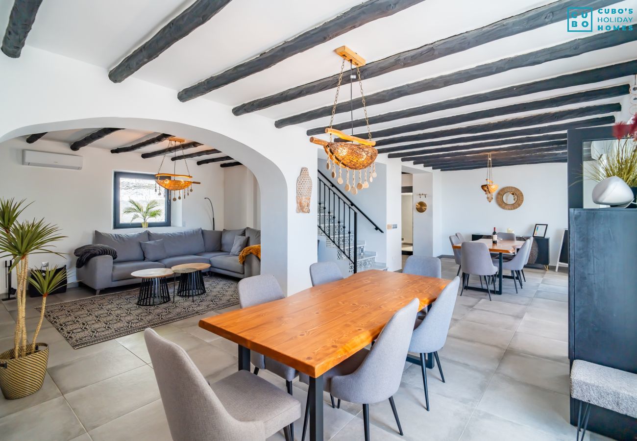 Cottage in Casarabonela - Cubo's Cortijo Pura Paz Retreat