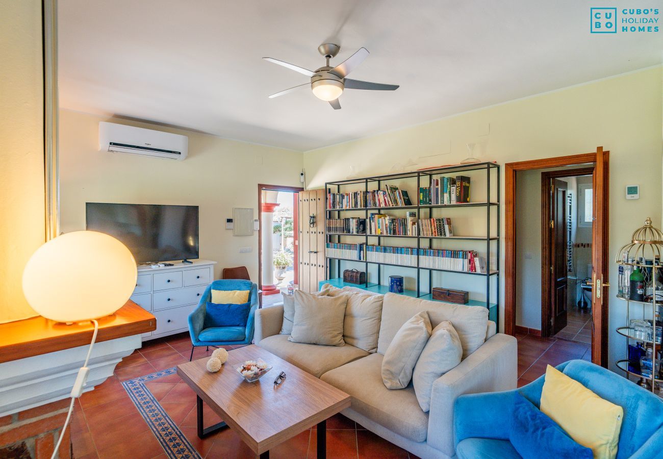 Cottage in Coín - Cubo's Casa La Ermita