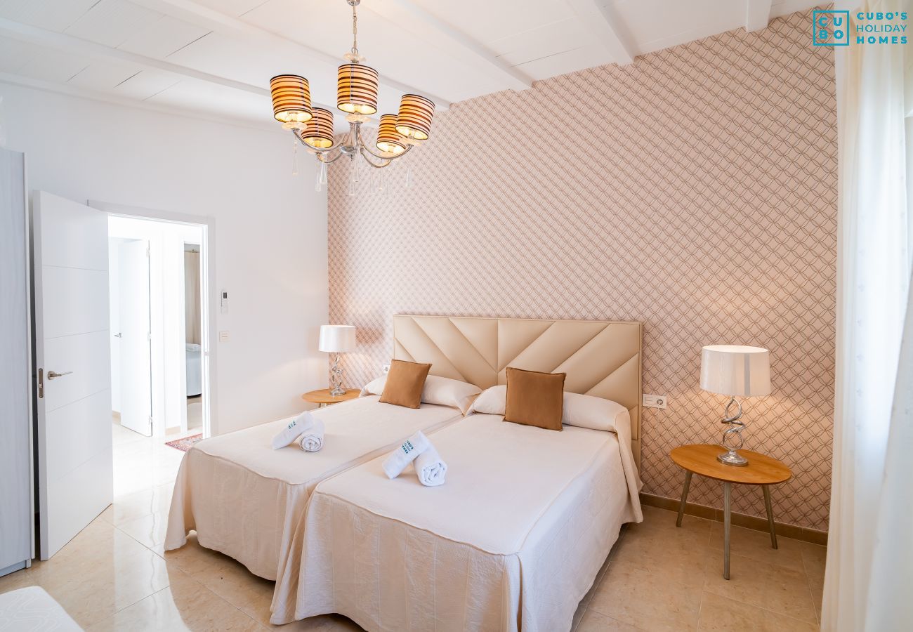 Apartment in Alhaurín el Grande - Cubo's Complejo Rural Las Perseas Apartamento 7