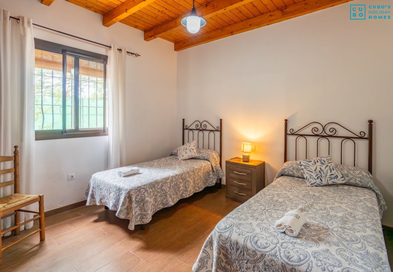 Cottage in Alhaurín el Grande - Cubo's Finca La Sierra