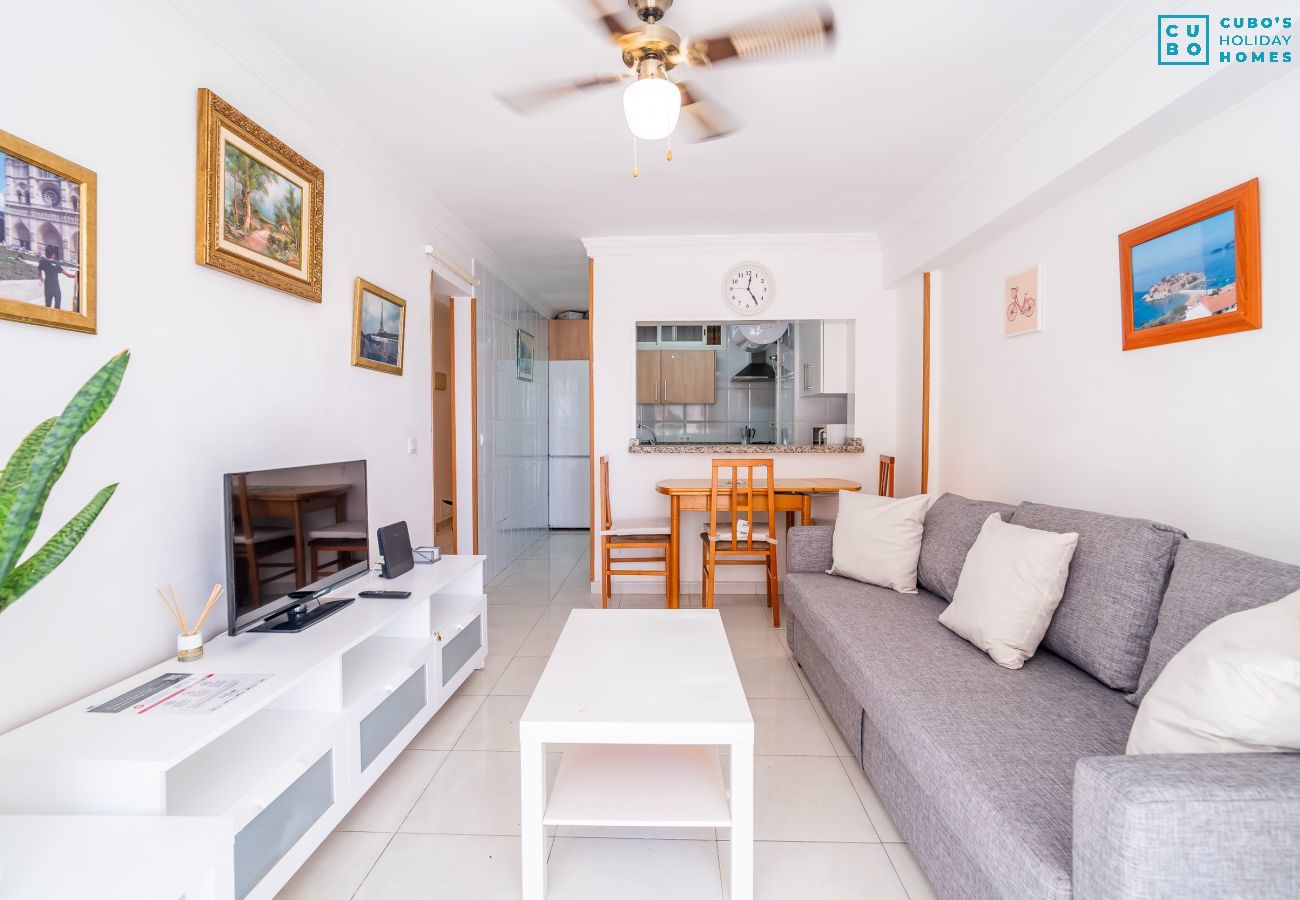 Apartment in Benalmádena - Cubo's Manuel Apartment & Pool
