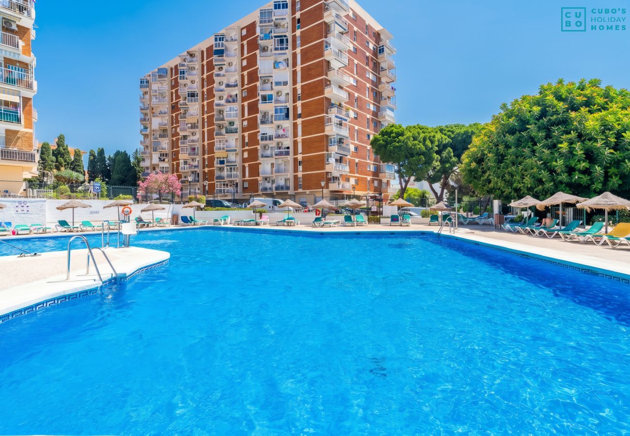 Holiday apartment with pool in Benalmádena