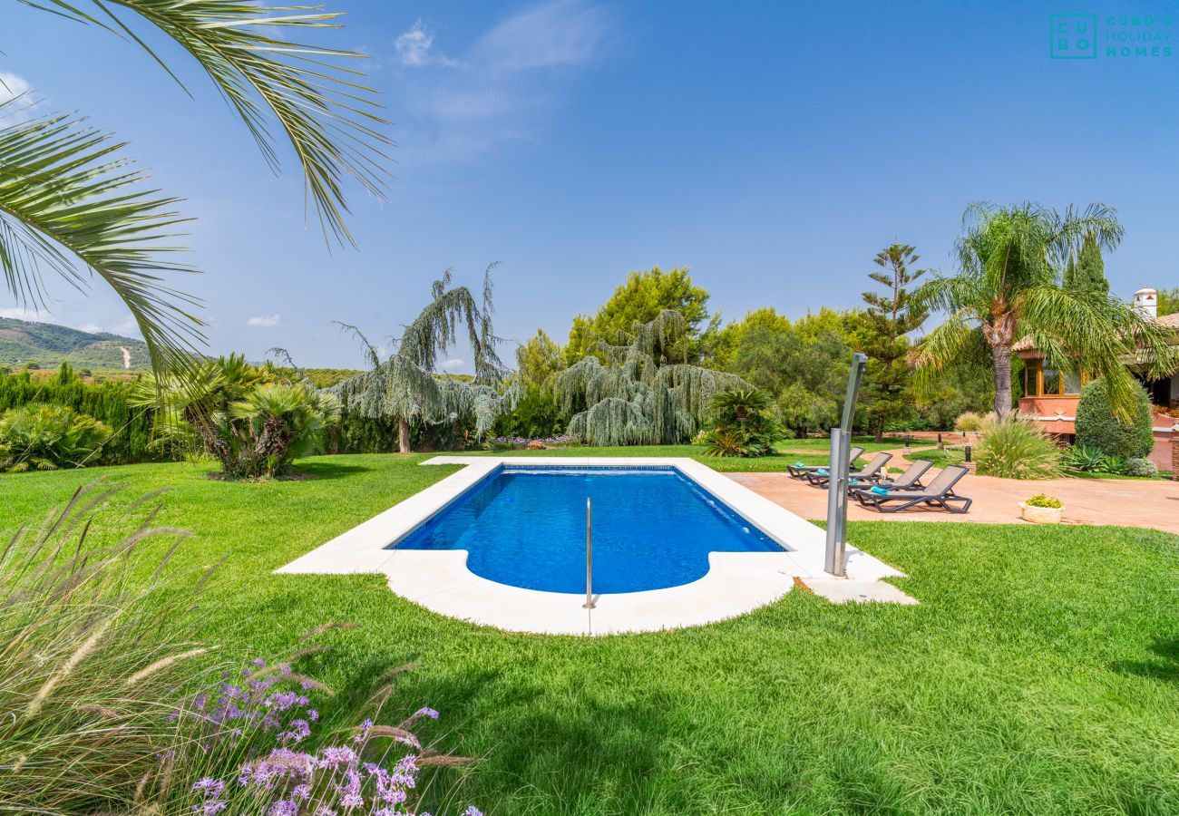 Apartment in Coín - Cubo's La Colina Coin Apartment & Pool