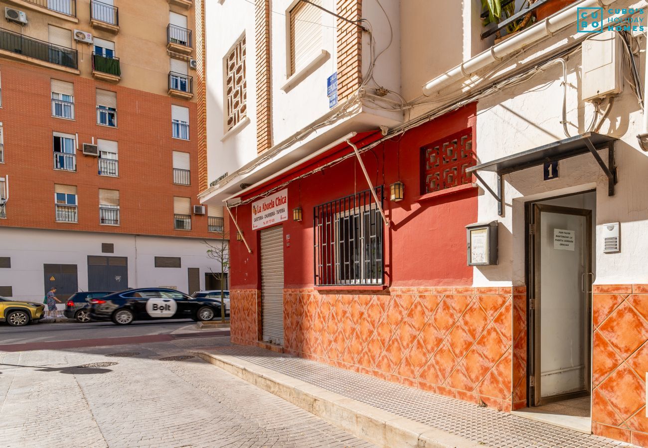 Apartment in Málaga - Cubo's Espronceda Malaga Apartment