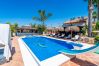 Villa à Alhaurín el Grande - Cubo's Villa Las Palmeras Altas 17PAX