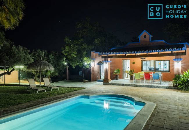 Gîte Rural à Alhaurin de la Torre - Cubo's Finca el Nogal Gîte Rural à Alhaurin de la Torre - Cubo's Finca el Nogal