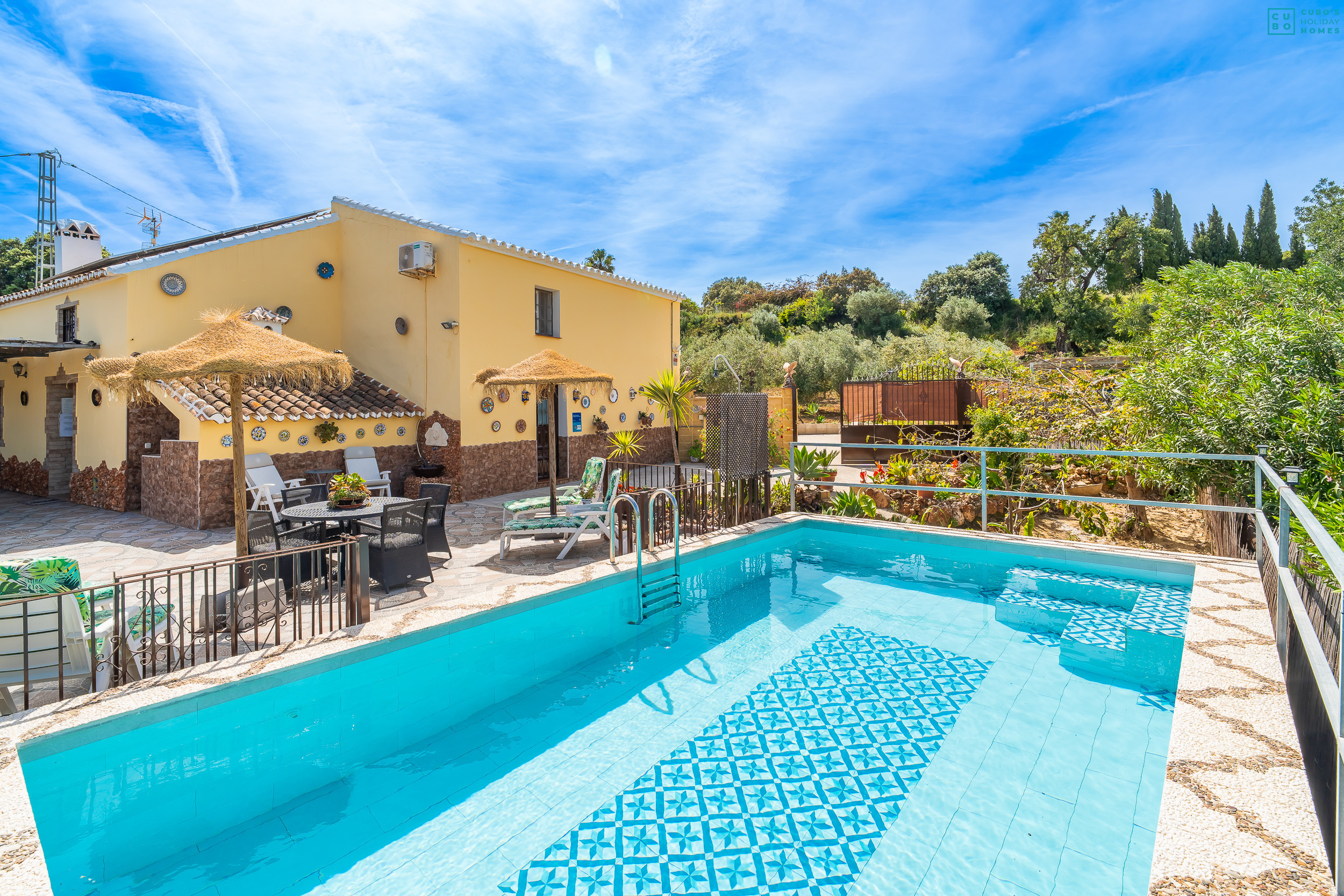 Maison rurale à Alhaurín el Grande avec piscine et vues idéale pour des vacances à Málaga
