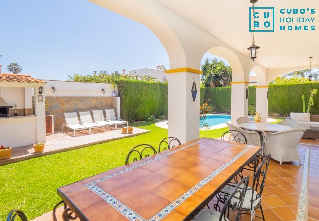 Villa à Málaga - Cubo's Villa Yedra Guadalmar Villa à Málaga - Cubo's Villa Yedra Guadalmar
