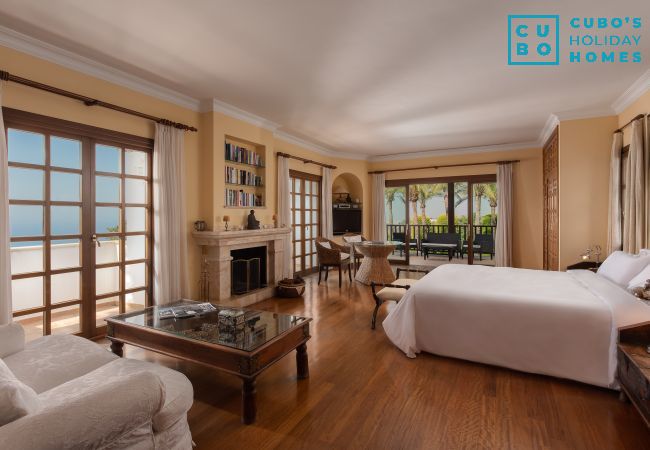 Villa à Málaga - Cubo's Mountain Bayview Luxury Villa Villa à Málaga - Cubo's Mountain Bayview Luxury Villa