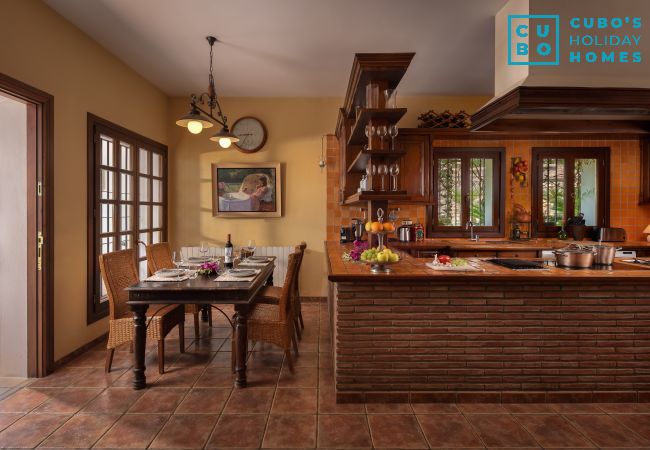 Villa à Málaga - Cubo's Mountain Bayview Luxury Villa Villa à Málaga - Cubo's Mountain Bayview Luxury Villa