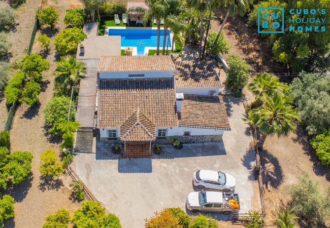 Gîte Rural à Alhaurín el Grande - Cubo's Finca Vallehermoso