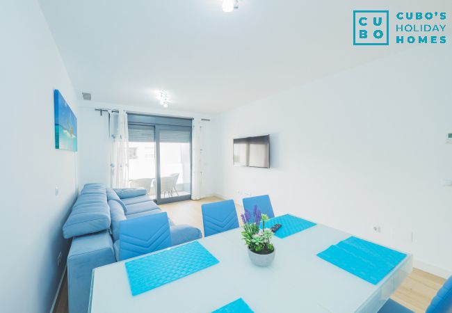 Appartement à Málaga - Cubo's Sea View Pacifico Street & Free Parking Appartement à Málaga - Cubo's Sea View Pacifico Street & Free Parking