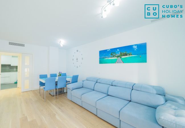 Appartement à Málaga - Cubo's Sea View Pacifico Street & Free Parking Appartement à Málaga - Cubo's Sea View Pacifico Street & Free Parking