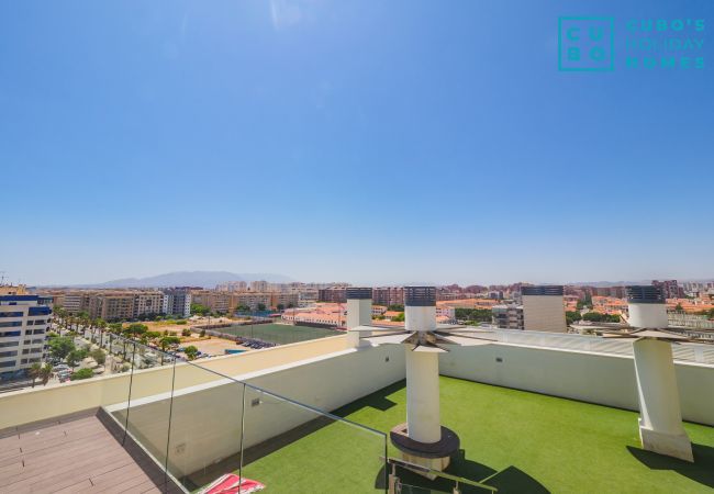 Appartement à Málaga - Cubo's Sea View Pacifico Street & Free Parking Appartement à Málaga - Cubo's Sea View Pacifico Street & Free Parking