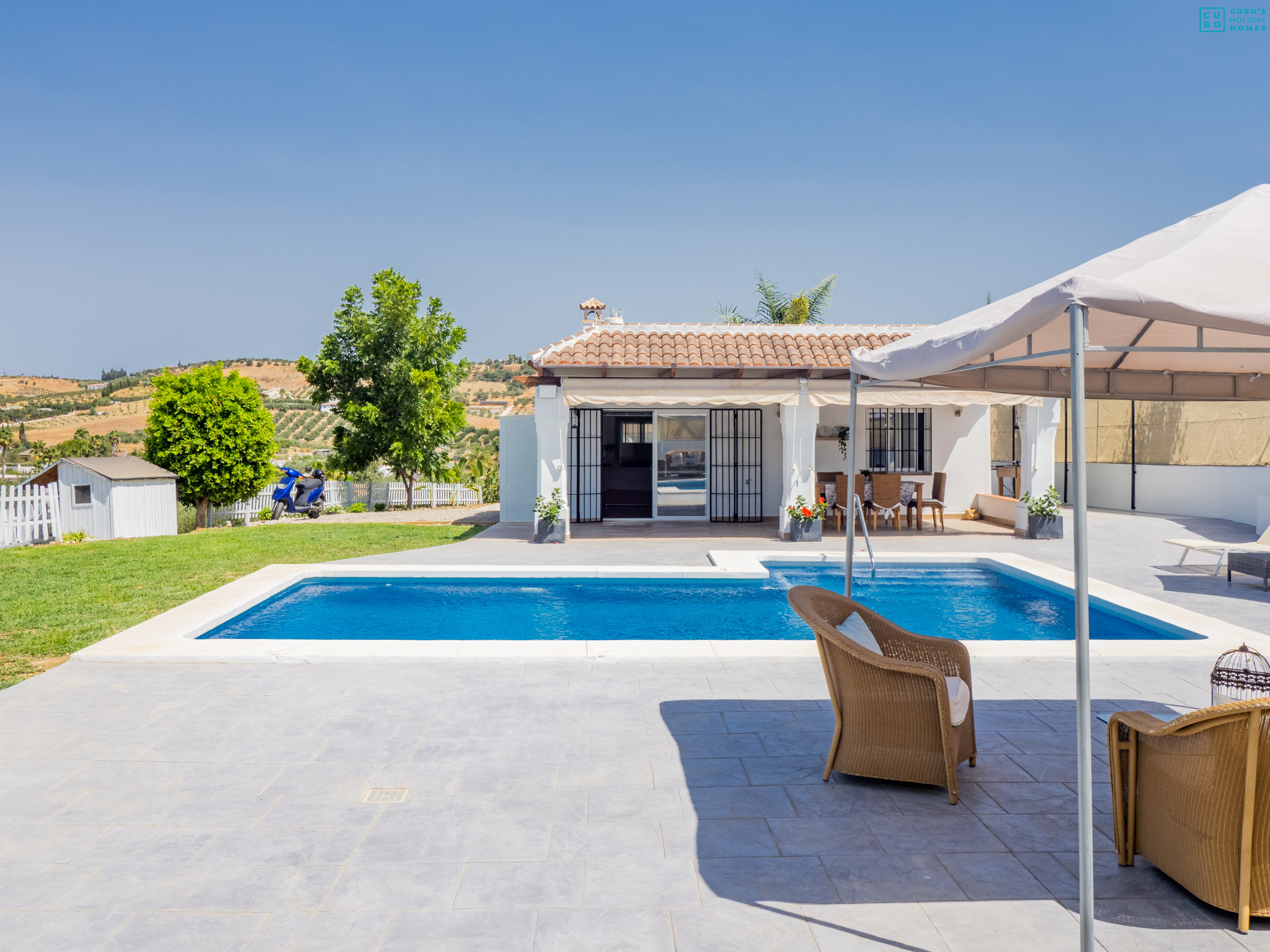 Finca Pontezuelas piscine privée avec vue