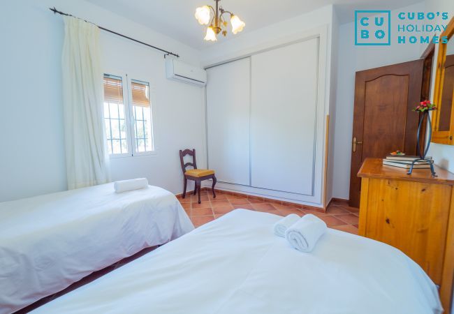 Gîte Rural à Alhaurín el Grande - Cubo's Finca Los Acebuches Gîte Rural à Alhaurín el Grande - Cubo's Finca Los Acebuches