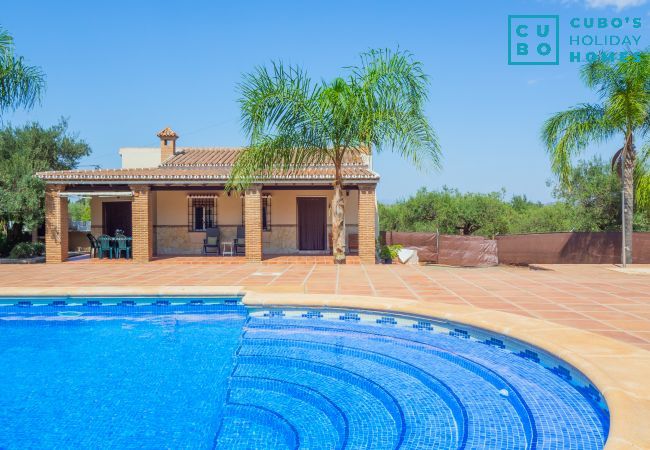 Gîte Rural à Alhaurín el Grande - Cubo's Finca Los Acebuches Gîte Rural à Alhaurín el Grande - Cubo's Finca Los Acebuches