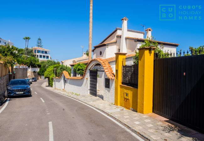 Villa à Benalmádena - Cubo's Beach Front Villa Benalmadena Villa à Benalmádena - Cubo's Beach Front Villa Benalmadena