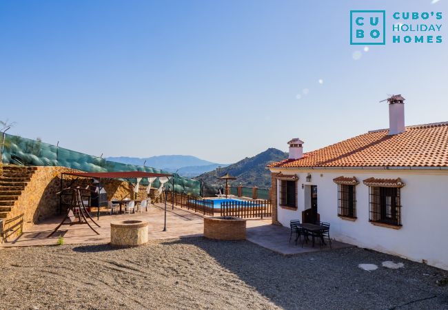 Gîte Rural à Málaga - Cubo's The Secret Almogia Mountain View Gîte Rural à Málaga - Cubo's The Secret Almogia Mountain View